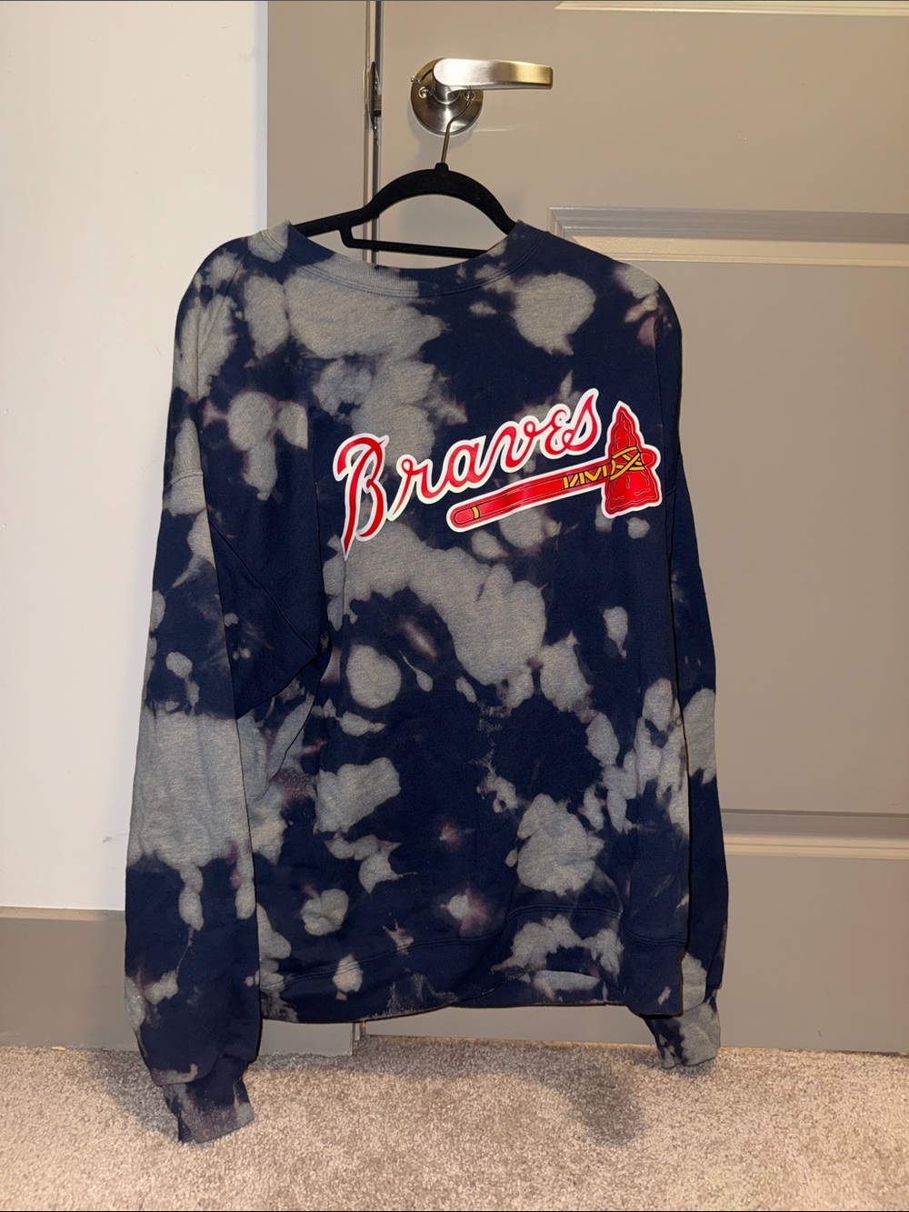 Atlanta Braves Tie-Dye Crewneck Sweatshirt - Navy & Bleach